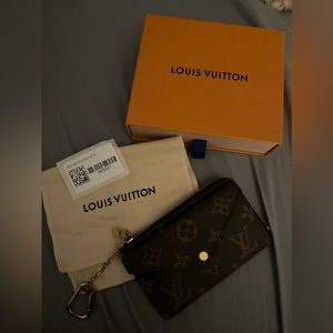 Louis Vuitton keychain Card holder